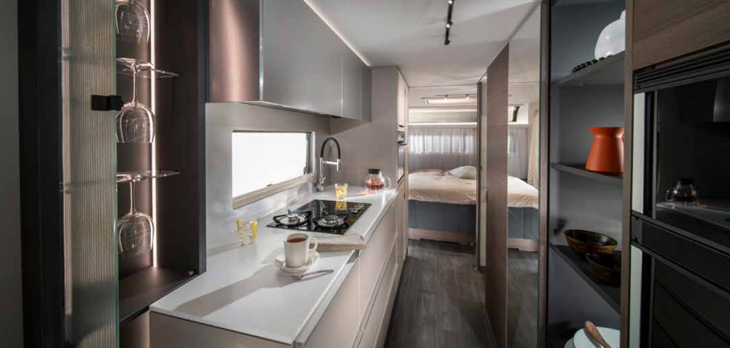 Adria Astella 754 DP Innenansicht